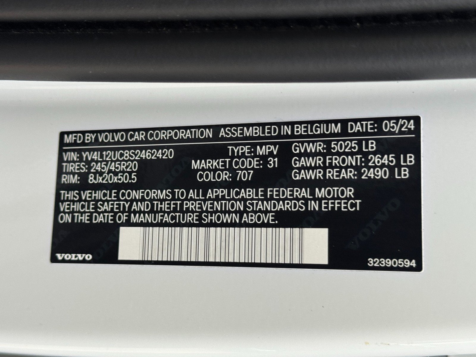 Used 2025 Volvo XC40 B5 Plus w/ Protection Package Premier AWD/4WD image 51