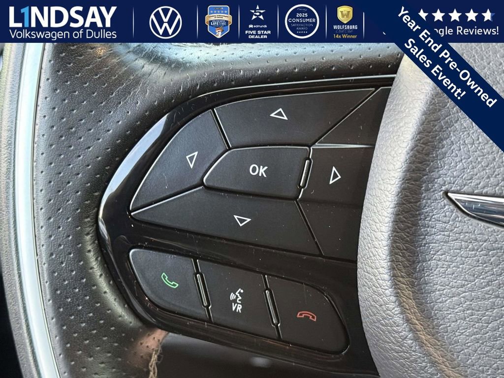 Used 2019 Chrysler Pacifica Limited w/ Advanced Safetytec Group image 22