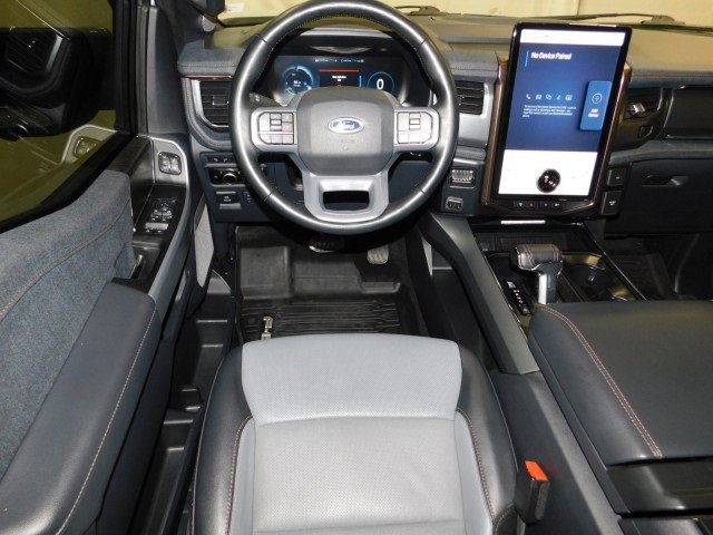 Used 2023 Ford F150 Lightning Lariat image 13