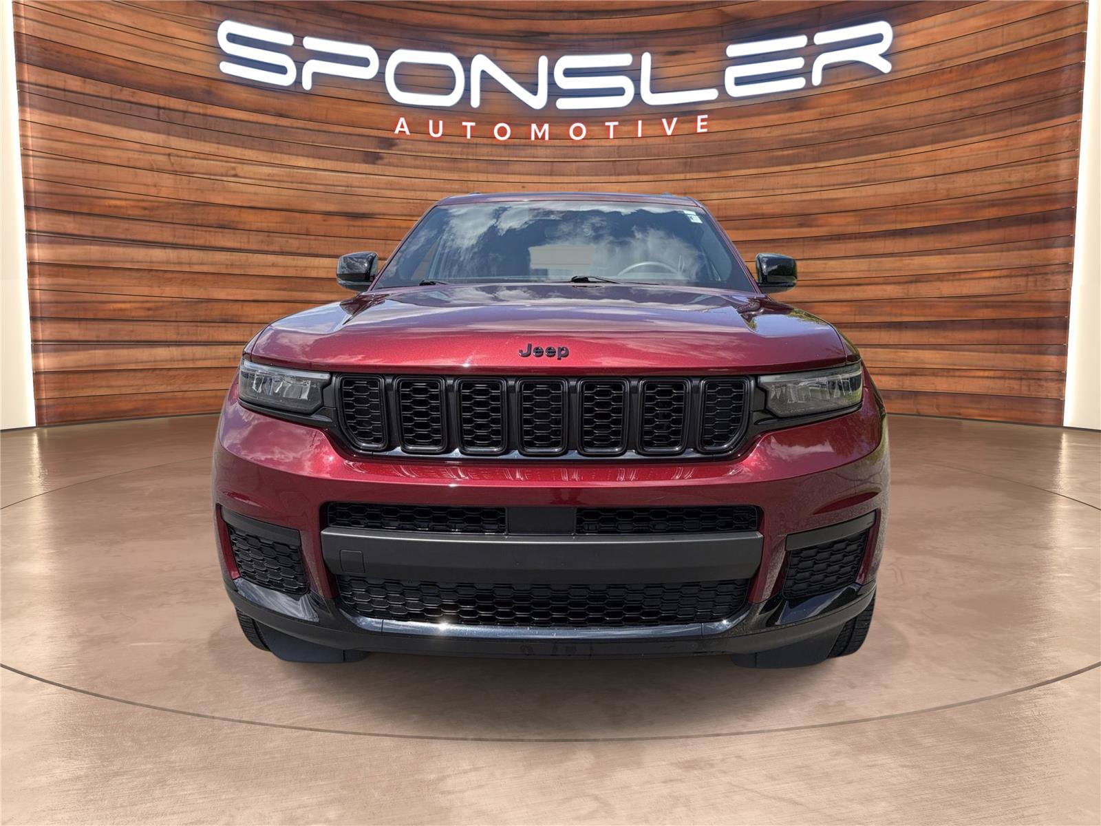 Used 2023 Jeep Grand Cherokee L Laredo AWD/4WD image 10