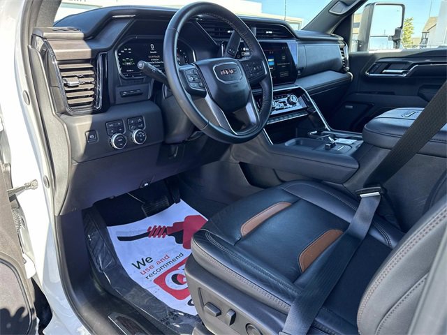 Used 2024 GMC Sierra 2500 AT4 w/ AT4 Premium Plus Package image 10