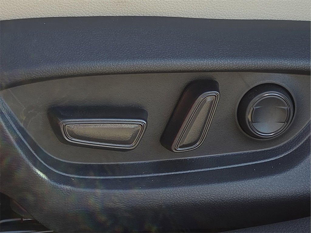 New 2026 Toyota Camry XLE image 12