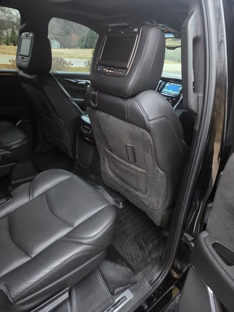 Used 2016 Cadillac Escalade ESV Platinum image 5