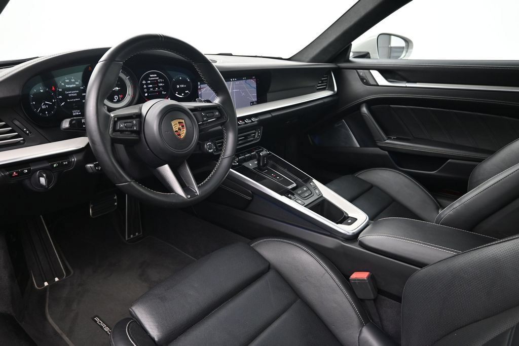 Certified 2021 Porsche 911 Turbo S AWD/4WD image 4