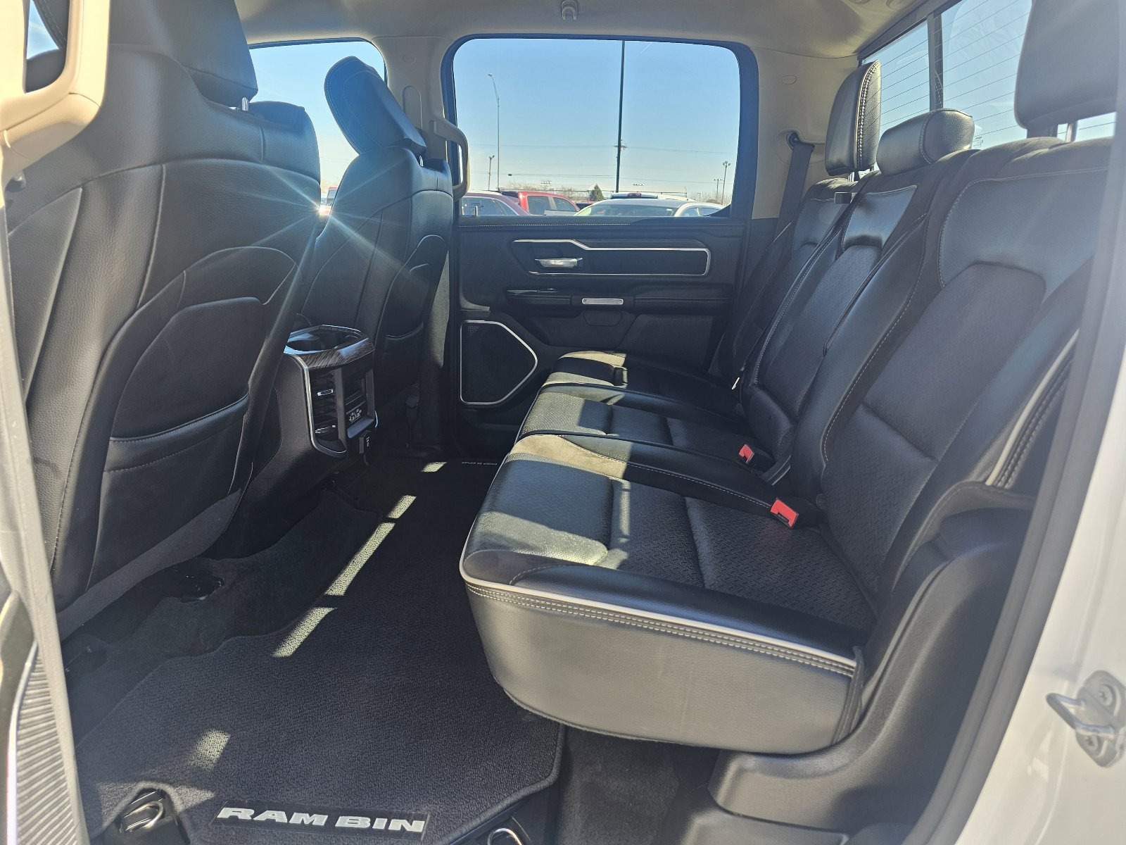 Used 2020 RAM 1500 Laramie image 12