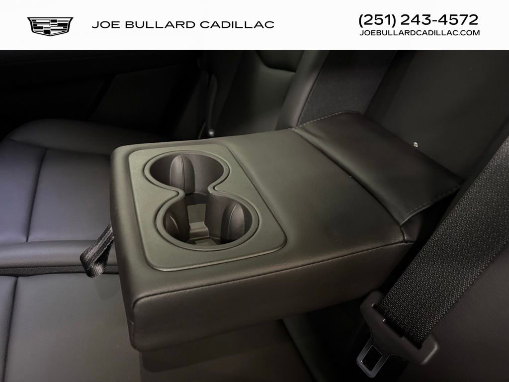 New 2025 Cadillac XT5 Luxury image 18