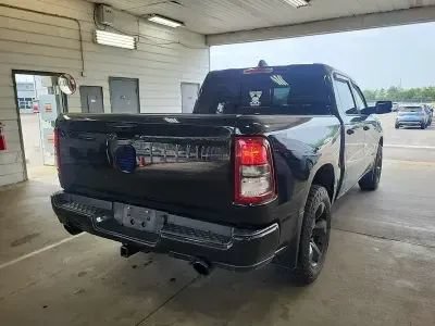 Used 2019 RAM 1500 Big Horn AWD/4WD image 4