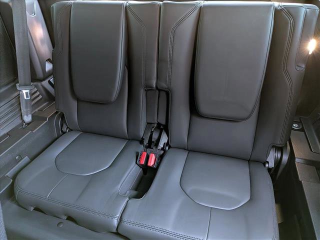 Certified 2023 Land Rover Defender 110 X image 21