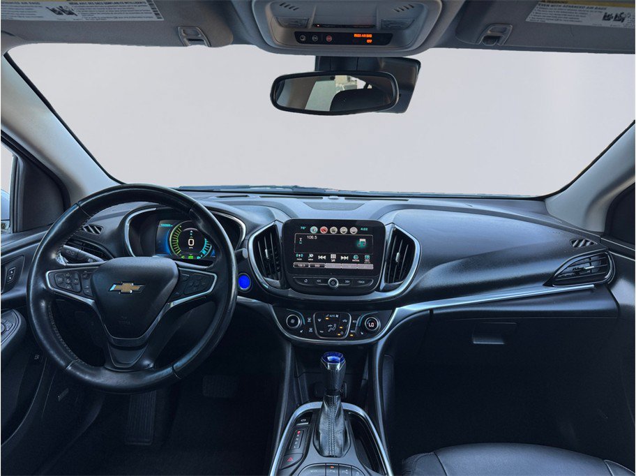 Used 2017 Chevrolet Volt Premier w/ Driver Confidence II Package FWD image 22