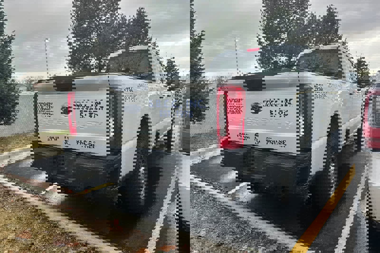 Used 2023 Ford F350 XL image 2