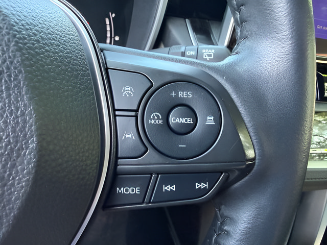 Used 2023 Toyota Corolla Cross AWD Hybrid w/ Convenience Package image 19