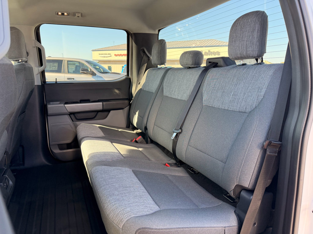 Used 2021 Ford F150 XLT image 14