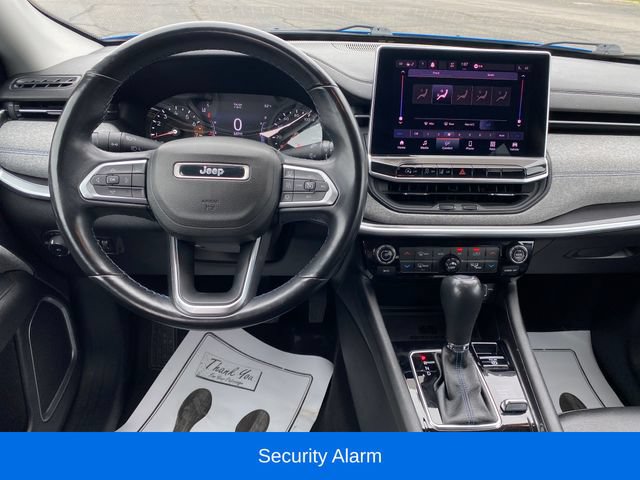 Used 2022 Jeep Compass Latitude w/ Convenience Group AWD/4WD image 7