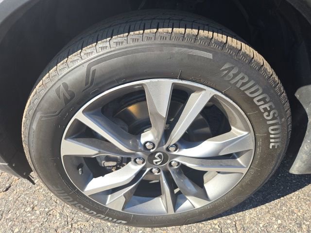 Used 2023 INFINITI QX60 Luxe image 14