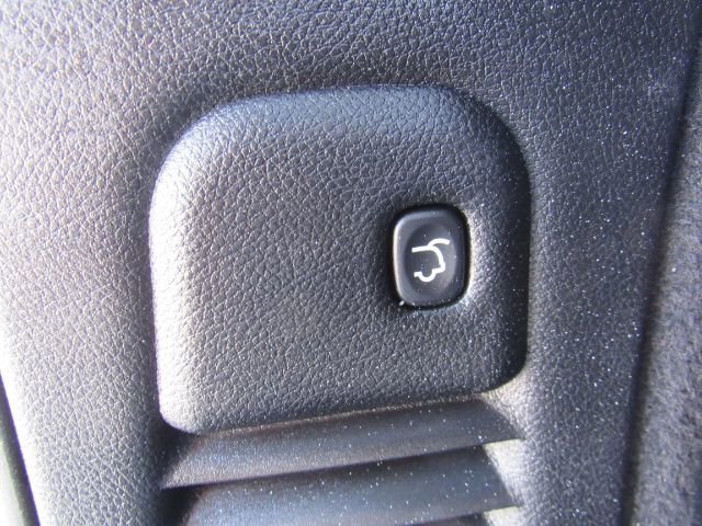 Used 2023 Dodge Durango GT image 25