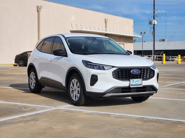 New 2026 Ford Escape Active image 2