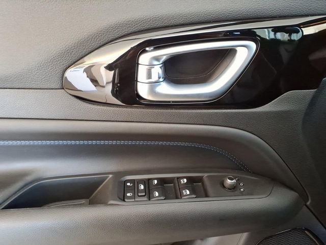 New 2026 Jeep Compass Limited image 11