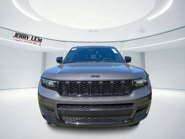 New 2025 Jeep Grand Cherokee L Laredo image 7