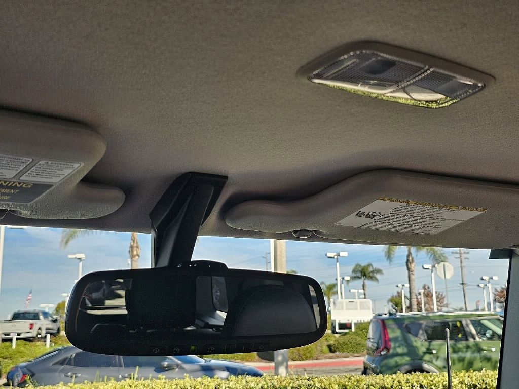 Used 2014 Toyota FJ Cruiser 4WD w/ Upgrade Package image 36