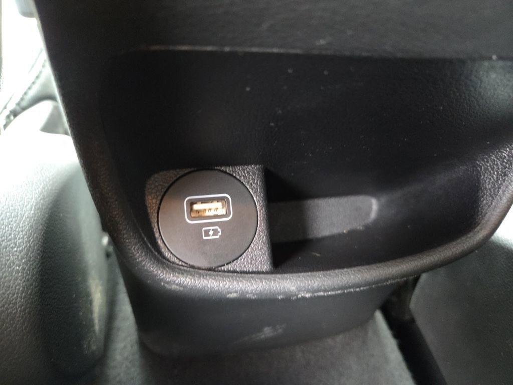 Used 2023 Hyundai Kona Limited w/ Cargo Package AWD/4WD image 29