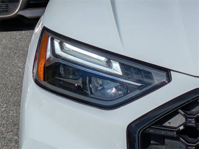 Used 2023 Audi Q5 e Premium Plus w/ Premium Plus Package image 11