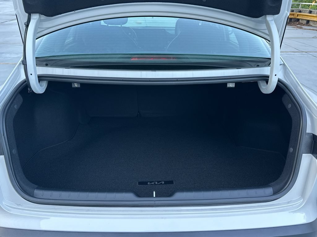 New 2026 Kia K4 FWD image 6