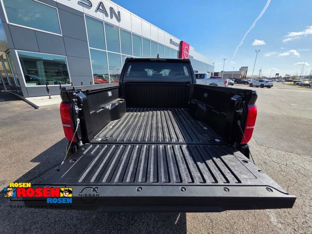 Used 2024 Toyota Tacoma TRD Off-Road AWD/4WD image 26