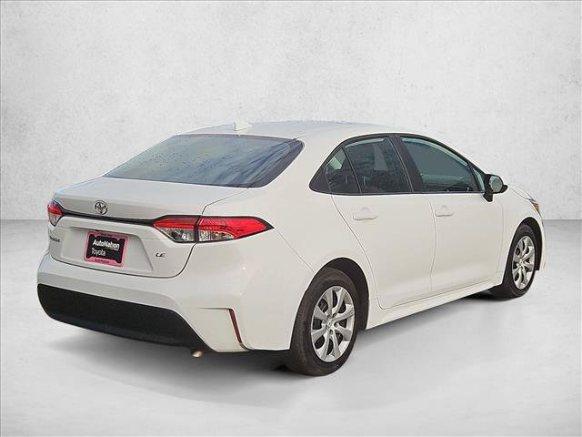 Used 2026 Toyota Corolla LE FWD image 5