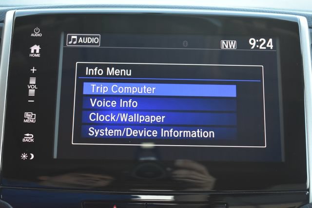 Used 2017 Honda Pilot EX-L image 30