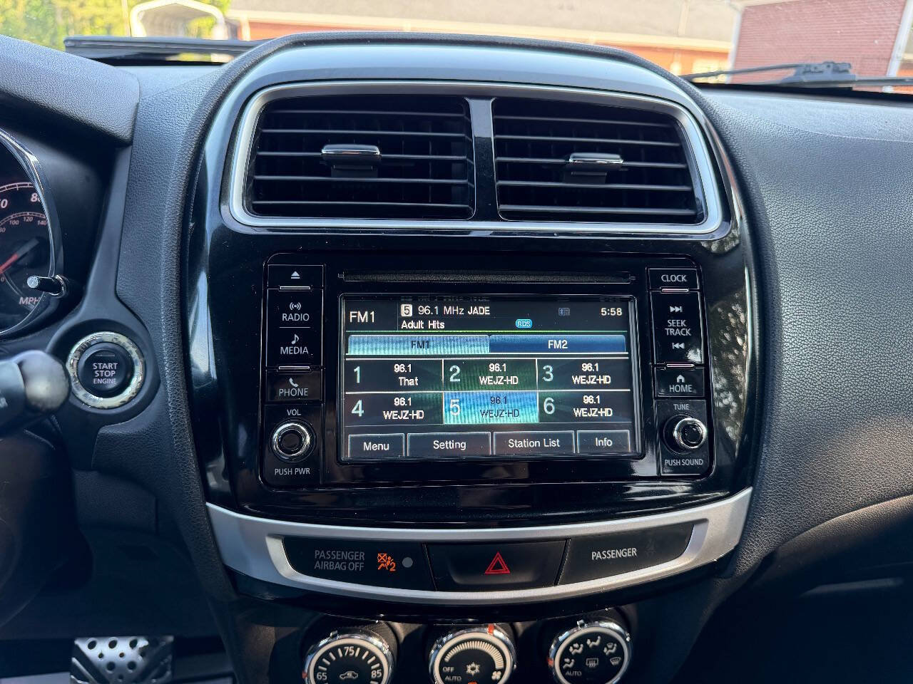 Used 2017 Mitsubishi Outlander Sport SEL FWD image 16