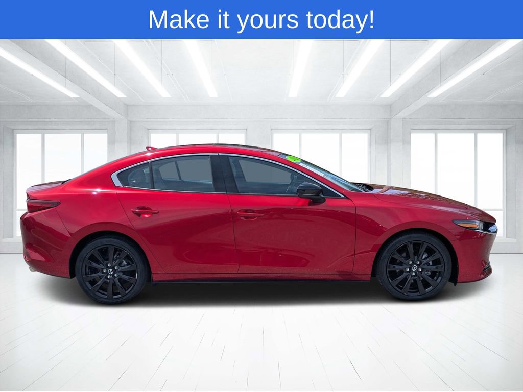 Used 2022 MAZDA MAZDA3 s AWD/4WD image 2