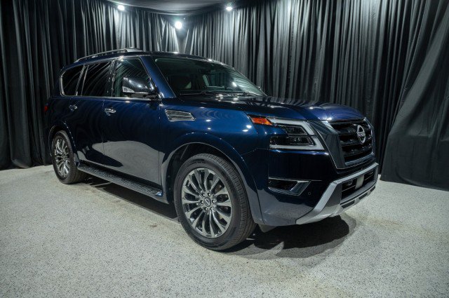 Used 2023 Nissan Armada Platinum w/ Captain's Chairs Package AWD/4WD image 3