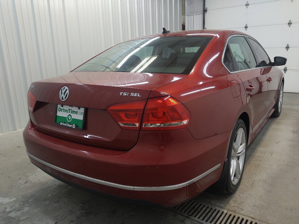 Used 2015 Volkswagen Passat 1.8T SEL Premium image 9