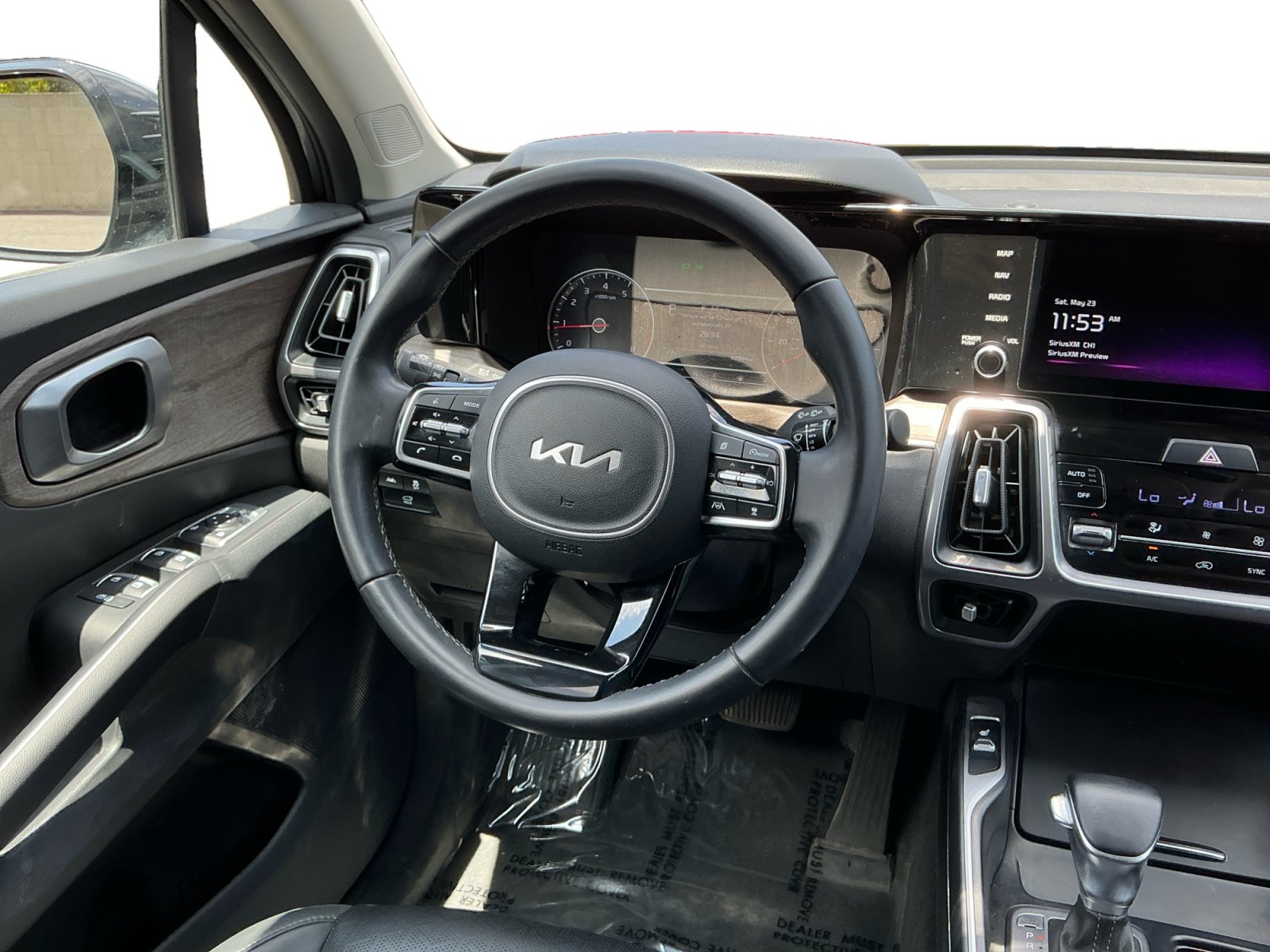 Used 2023 Kia Sorento EX FWD image 11