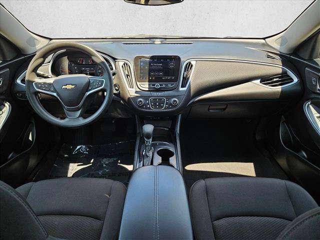 Used 2023 Chevrolet Malibu LT FWD image 17