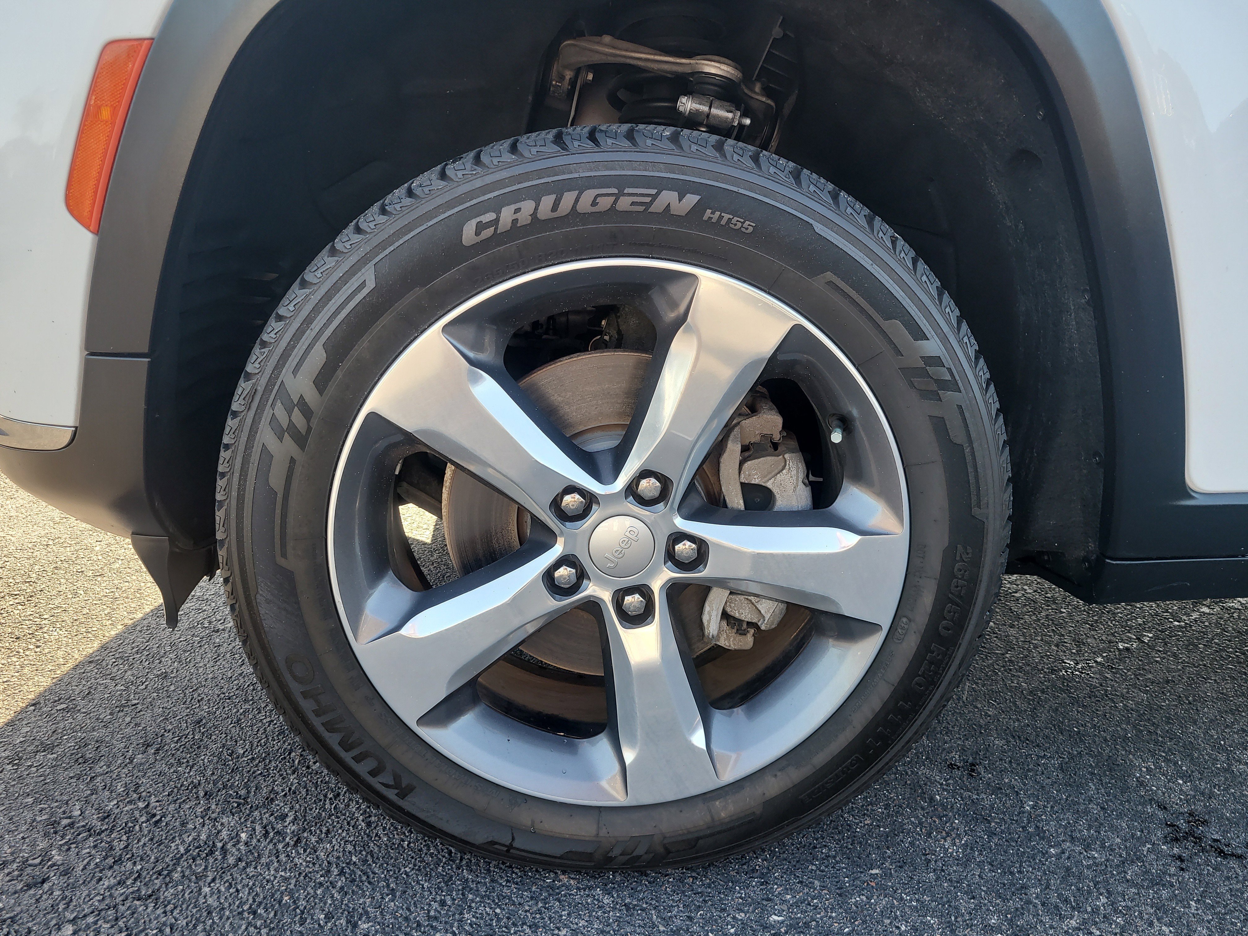 Used 2021 Jeep Grand Cherokee L Limited RWD image 9