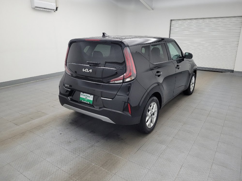Used 2023 Kia Soul S image 9