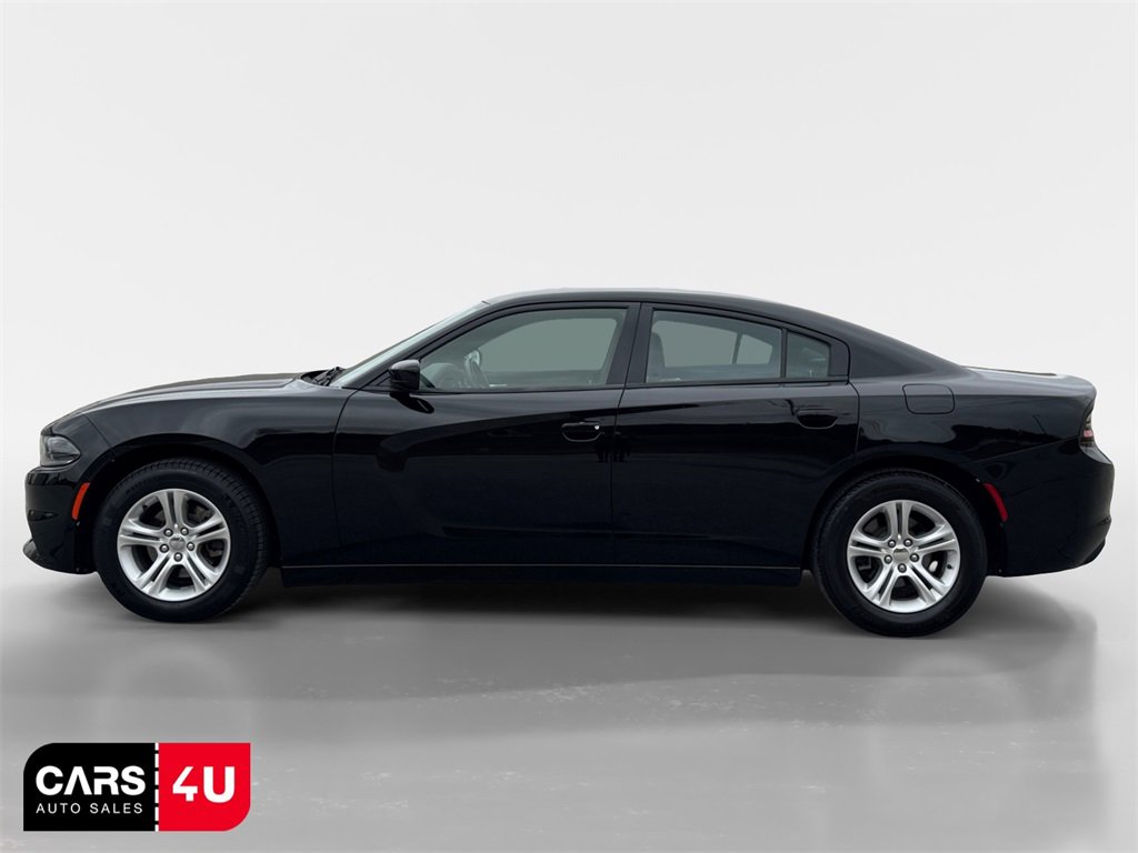 Used 2018 Dodge Charger SXT image 4