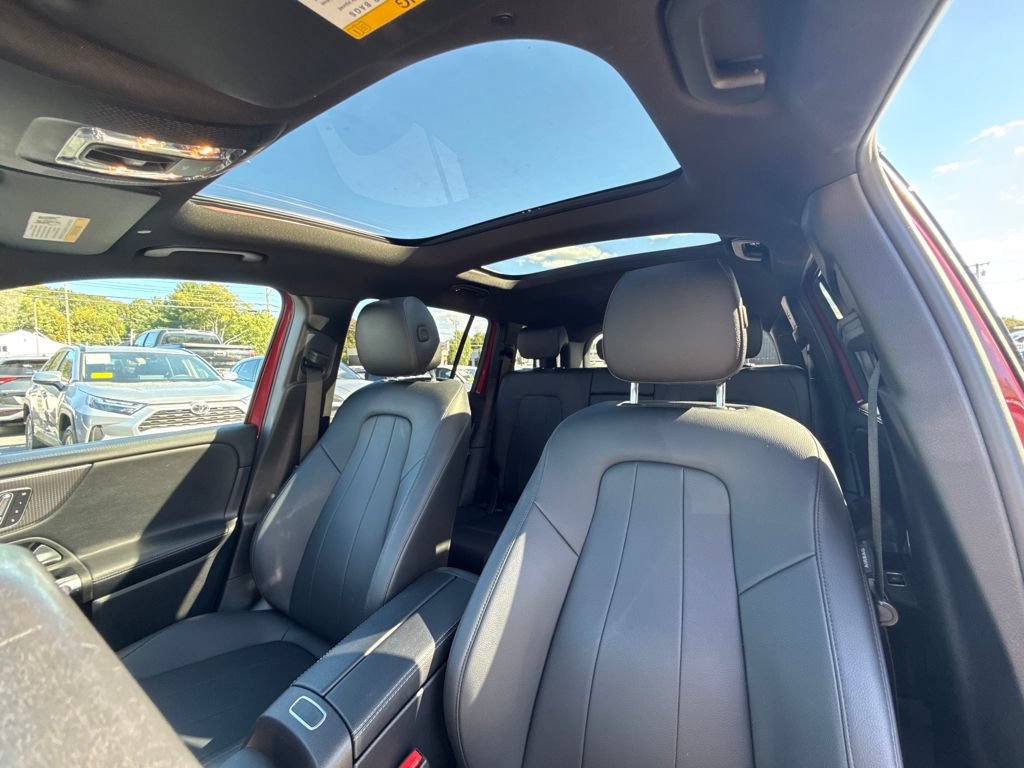 Used 2021 Mercedes-Benz GLB 250 4MATIC image 23