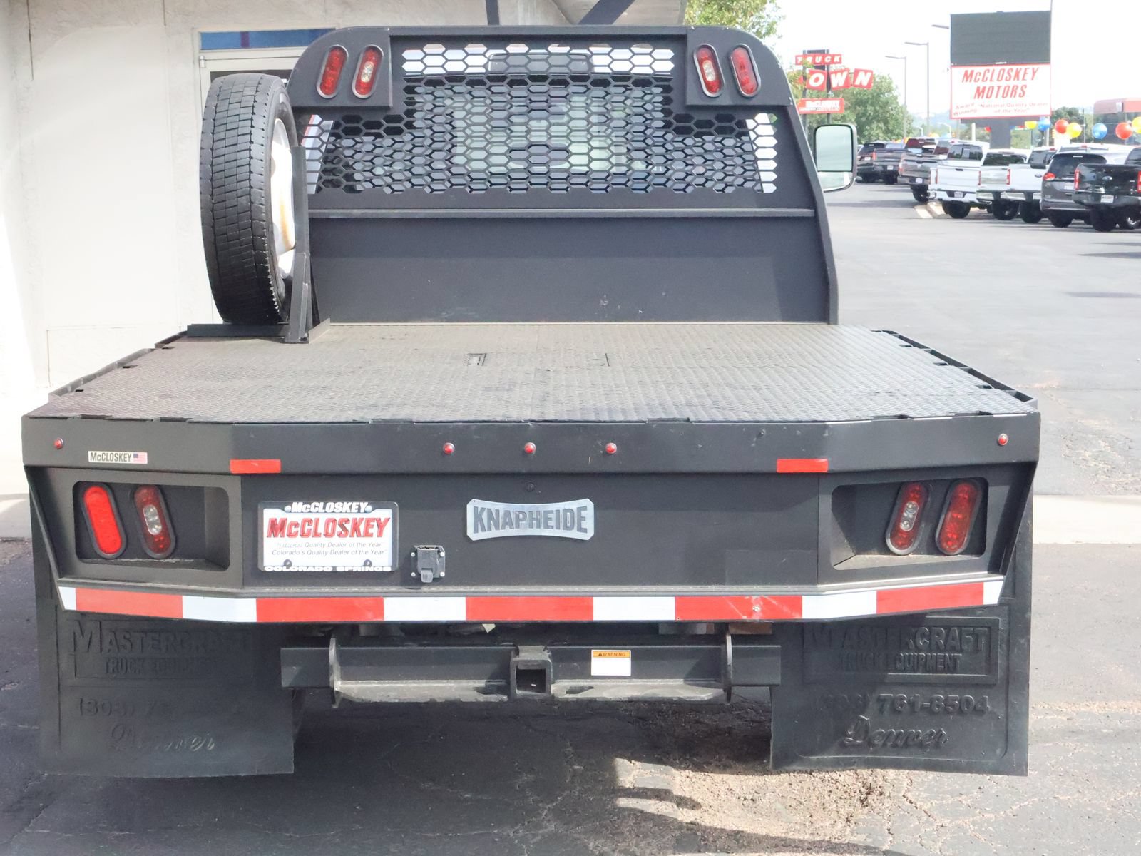 Used 2022 RAM 5500 Tradesman w/ Chrome Appearance Group AWD/4WD image 5