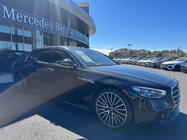 Used 2022 Mercedes-Benz S 580 4MATIC Sedan w/ AMG Line Package