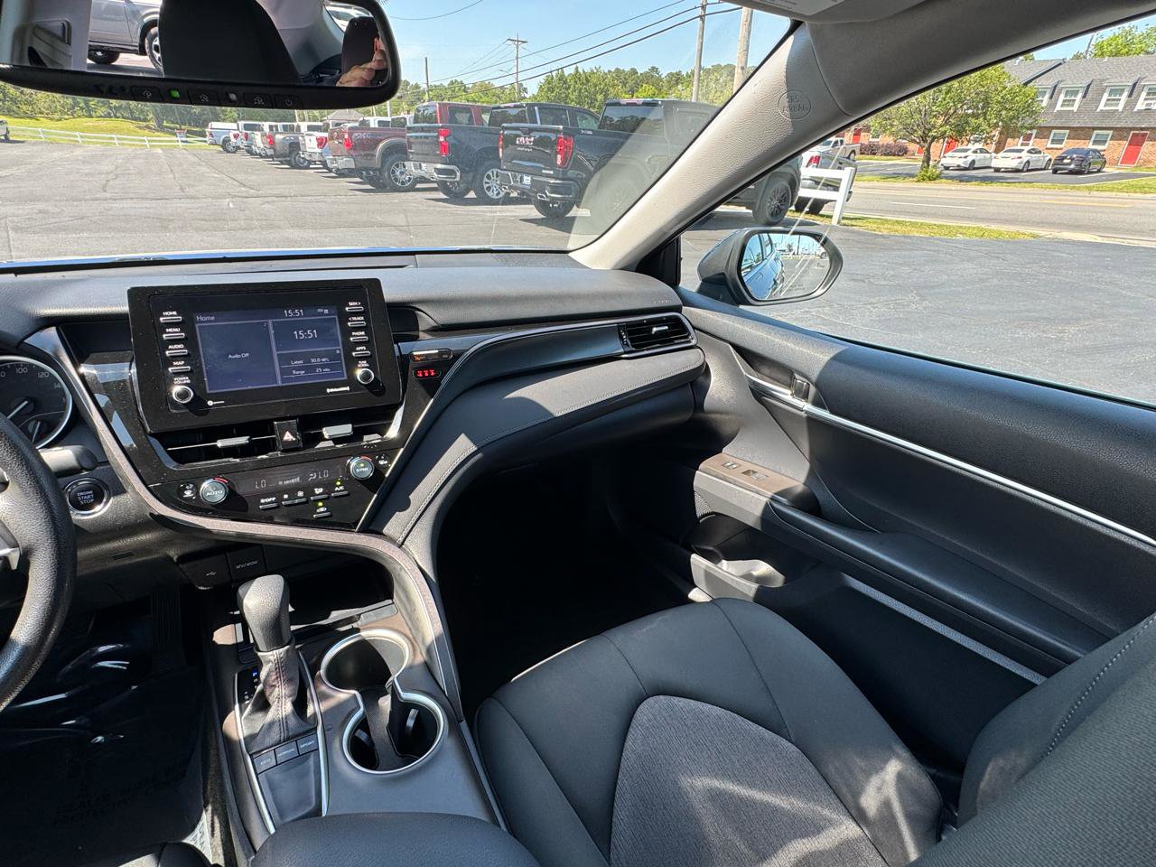 Used 2023 Toyota Camry LE w/ Convenience Package FWD image 18