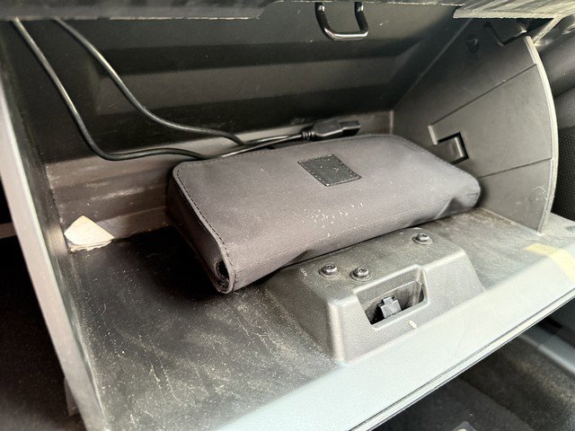 Used 2009 Chrysler Sebring LX image 36