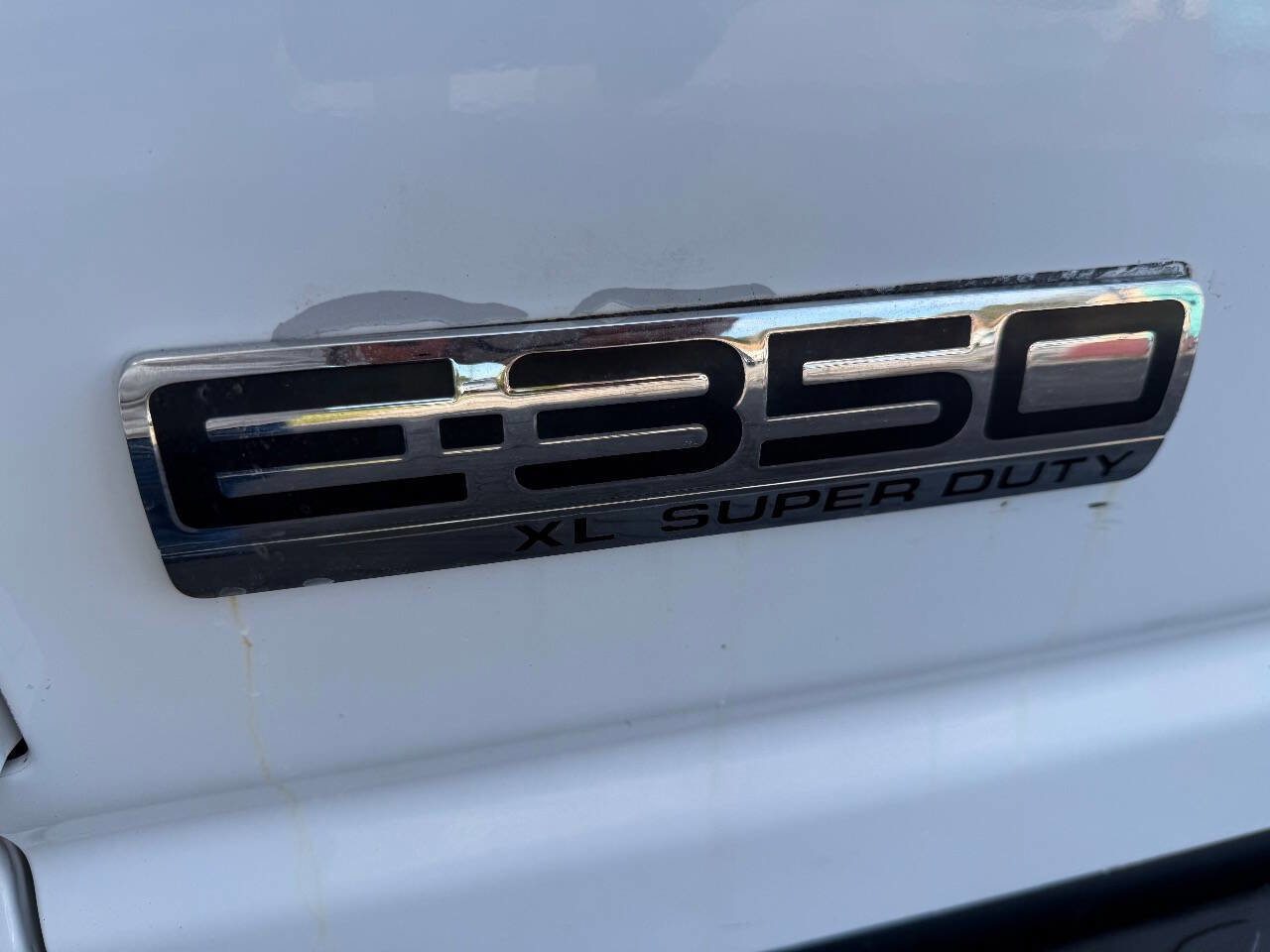 Used 2013 Ford E-350 and Econoline 350 XL w/ PWR Windows & Locks Group image 5