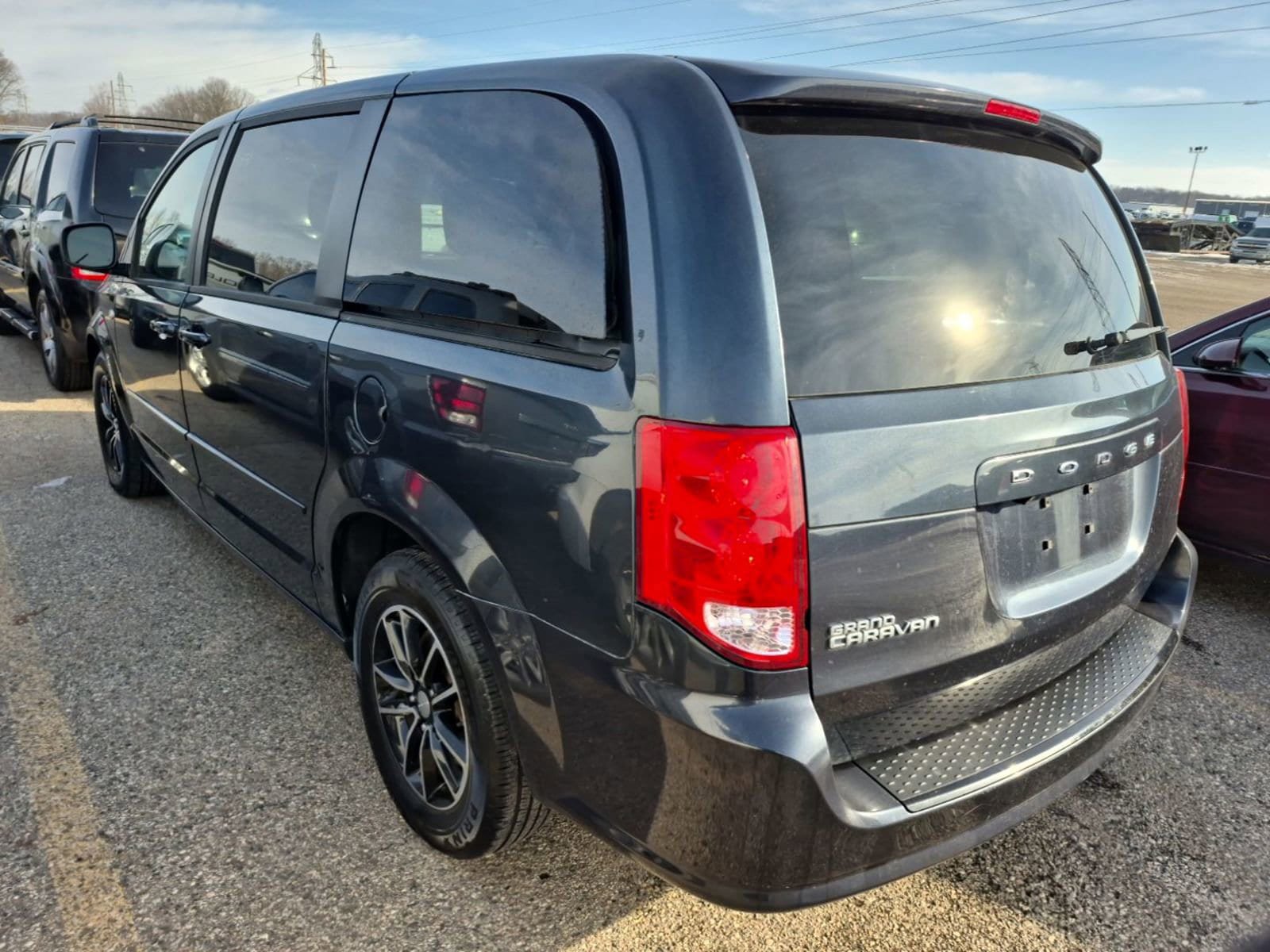 Used 2014 Dodge Grand Caravan FWD image 6