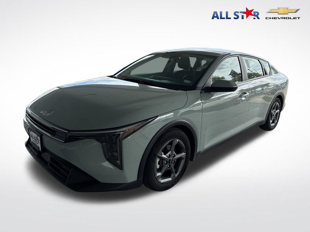 Used 2025 Kia K4