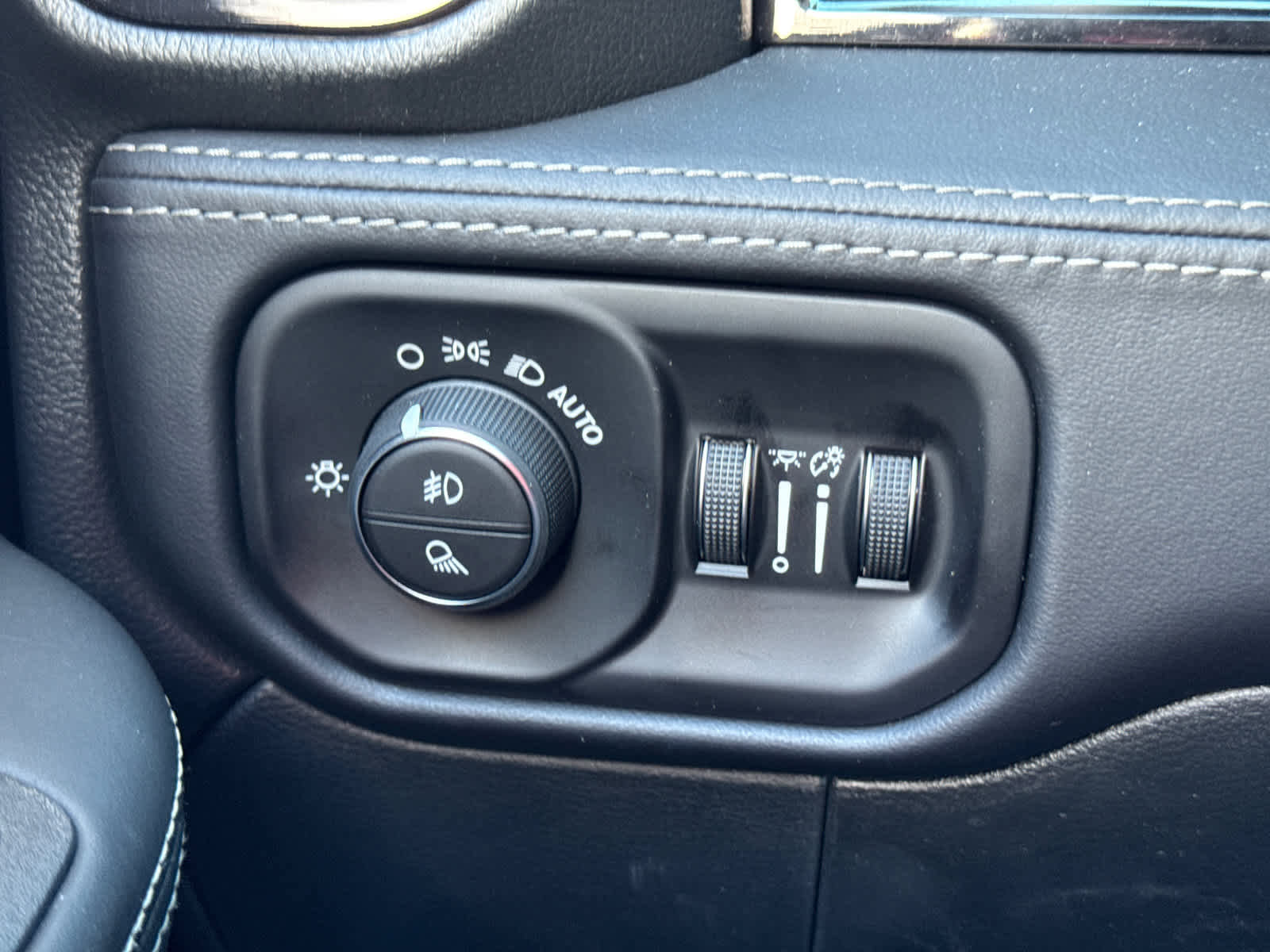 New 2026 RAM 2500 Limited image 22
