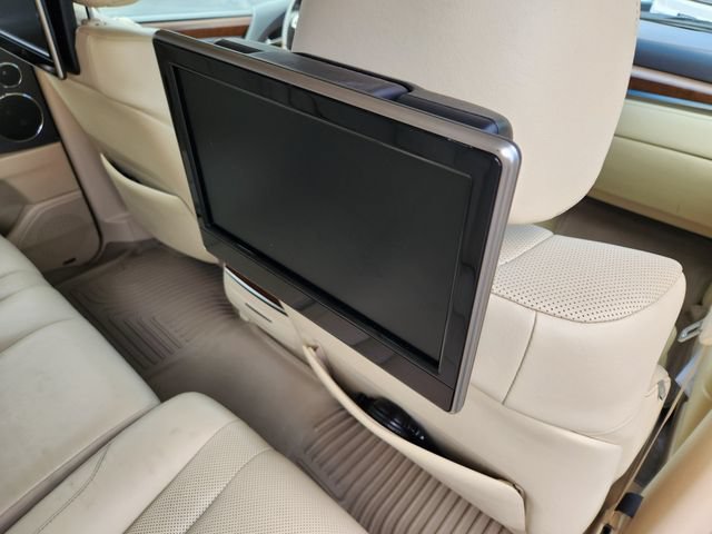 Used 2017 Lexus LX 570 4WD w/ Luxury Package image 30