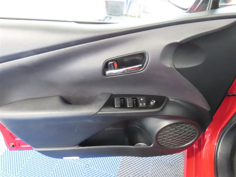 Used 2021 Toyota Prius Prime XLE w/ Carpet Mat Package (TMS) image 15