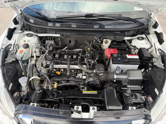 Used 2019 Nissan Kicks SV FWD image 20
